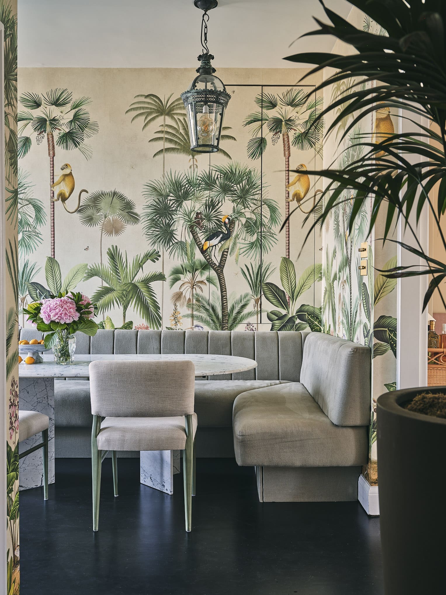 Marsh Wallpapers-70 professional-painter-preparing-exterior-surface-London