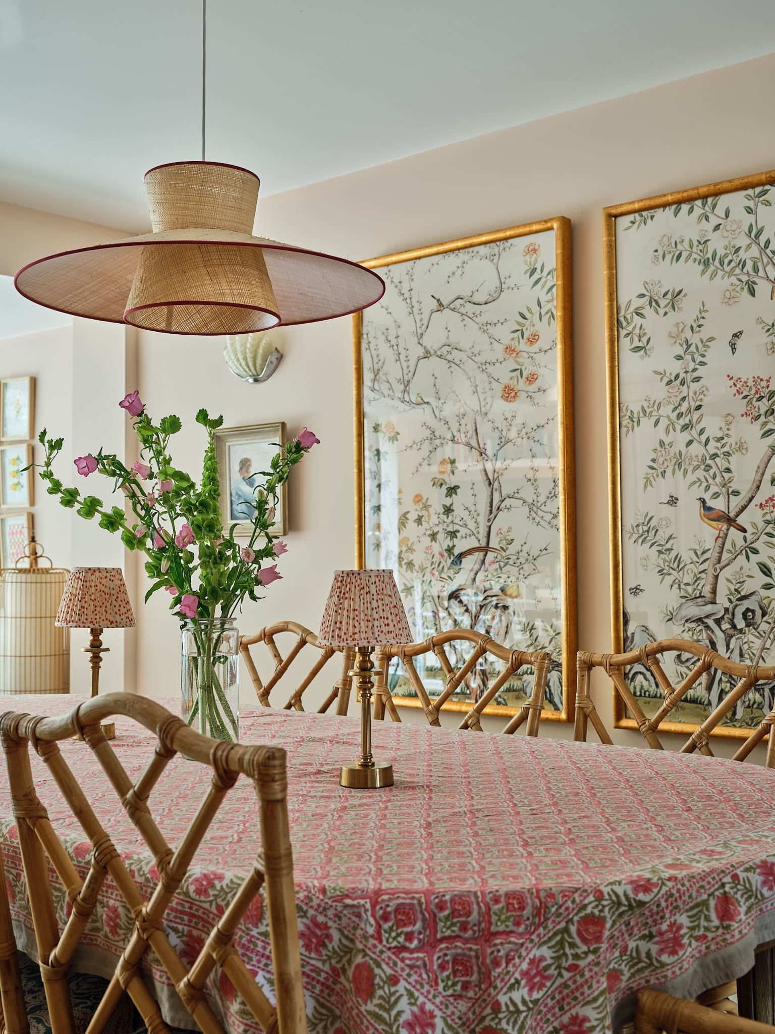 Why Hire a Painter and Decorator for Your Home?